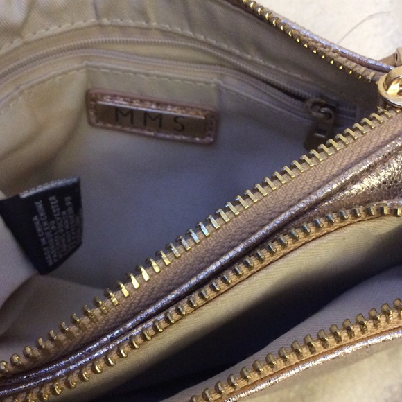 Cute MMS glittery double zip mini crossbody purse - Picture 9 of 10